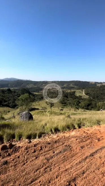 Foto 1 de Lote/Terreno à venda, 3075m² em Planalto Verde, São Roque