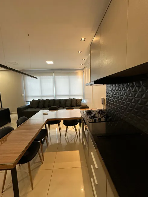 Foto 1 de Apartamento com 2 Quartos para alugar, 70m² em Setor Bueno, Goiânia