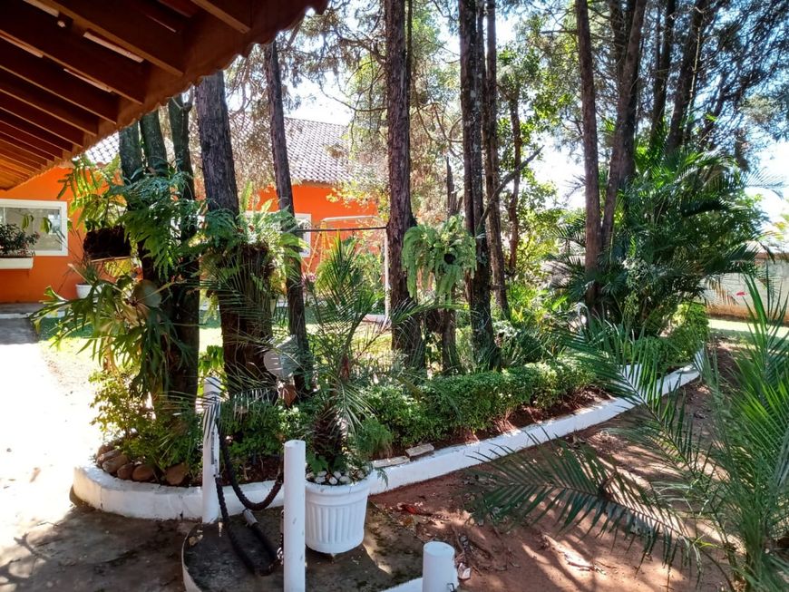 Foto 1 de Fazenda/Sítio com 4 Quartos à venda, 400m² em Eden, Sorocaba