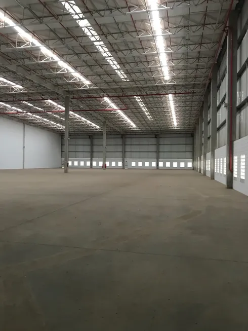 Foto 1 de Galpão/Depósito/Armazém para alugar, 2789m² em Cajuru do Sul, Sorocaba