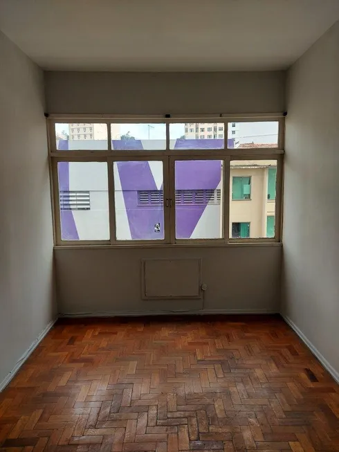 Foto 1 de Kitnet com 1 Quarto para alugar, 20m² em Centro, Rio de Janeiro
