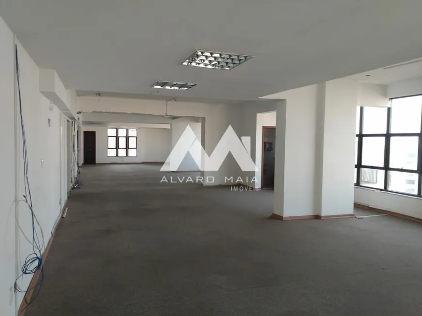 Foto 1 de Ponto Comercial para alugar, 323m² em Santa Efigênia, Belo Horizonte