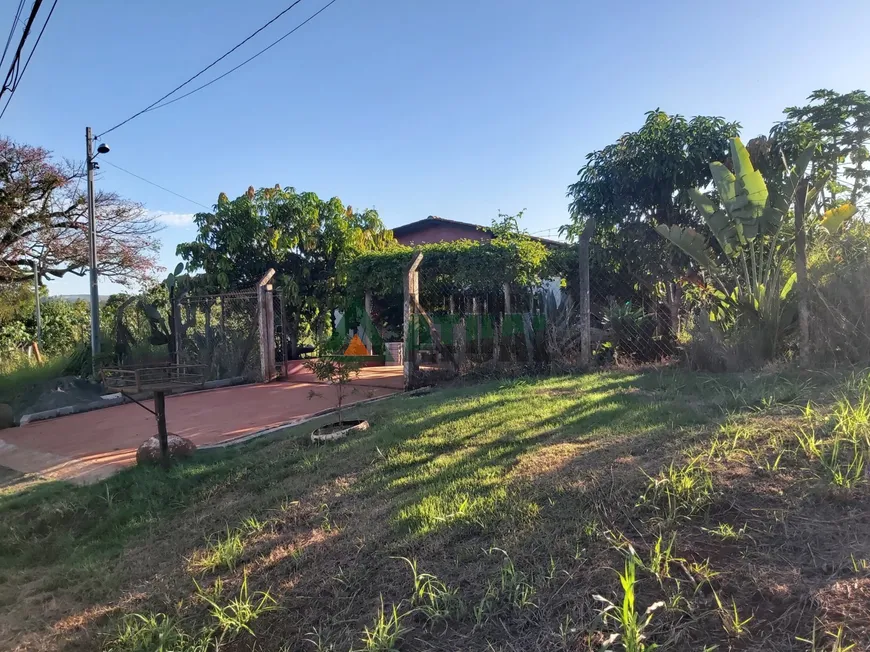 Foto 1 de Fazenda/Sítio com 2 Quartos à venda, 120m² em Jardim Vale Verde, Londrina