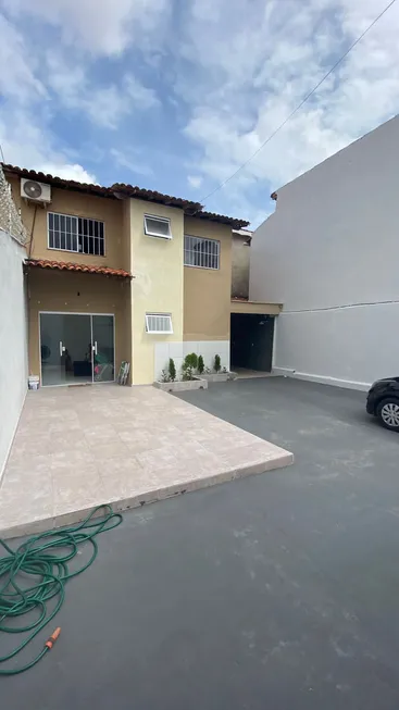 Foto 1 de Casa com 2 Quartos à venda, 94m² em Novo Cohatrac, São José de Ribamar