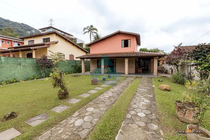 Foto 1 de Casa com 3 Quartos à venda, 212m² em Lagoinha, Ubatuba
