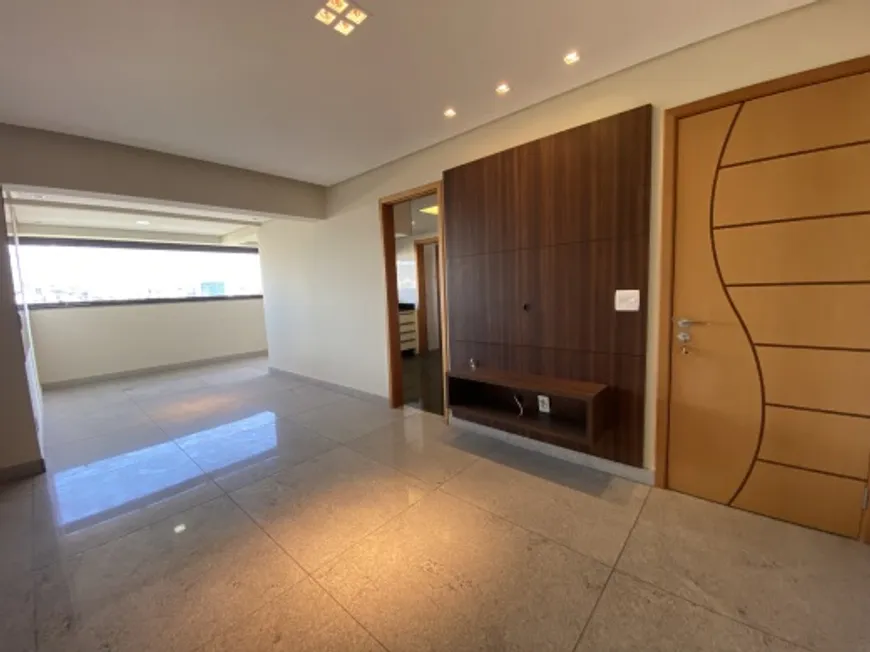 Foto 1 de Apartamento com 3 Quartos à venda, 110m² em Barro Preto, Belo Horizonte