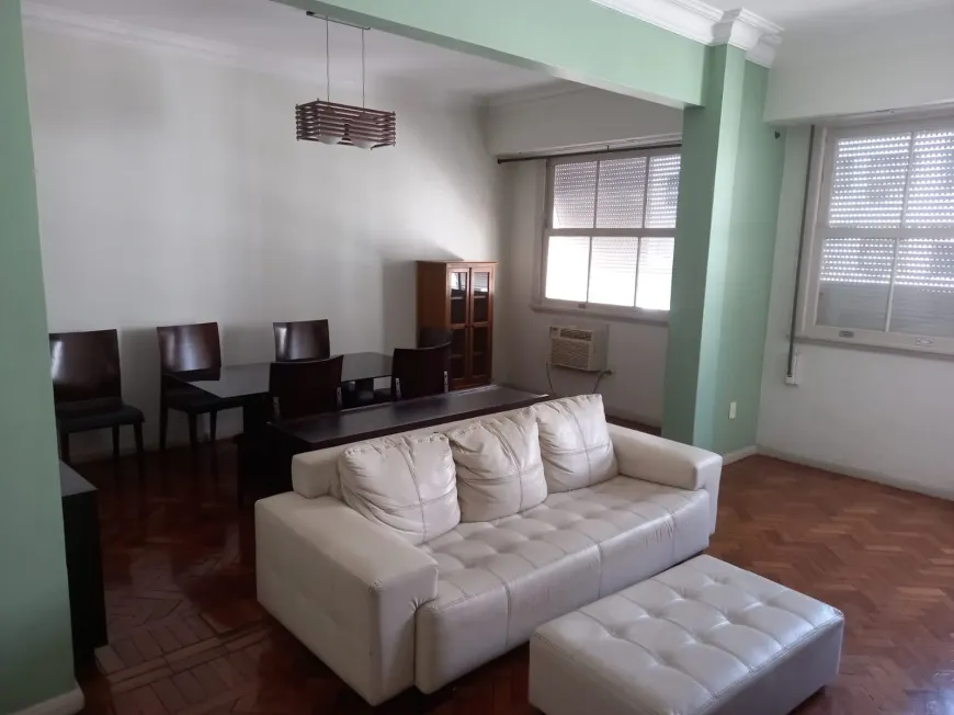 Foto 1 de Apartamento com 3 Quartos para venda ou aluguel, 110m² em Catete, Rio de Janeiro