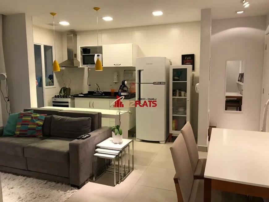 Foto 1 de Flat com 1 Quarto para alugar, 47m² em Campo Belo, São Paulo