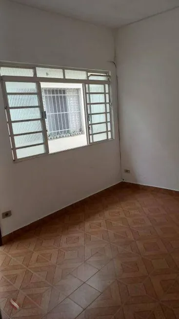Foto 1 de Casa com 1 Quarto para alugar, 70m² em Campo Grande, São Paulo