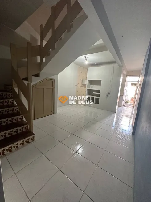 Foto 1 de Casa com 4 Quartos à venda, 229m² em Centro, Fortaleza