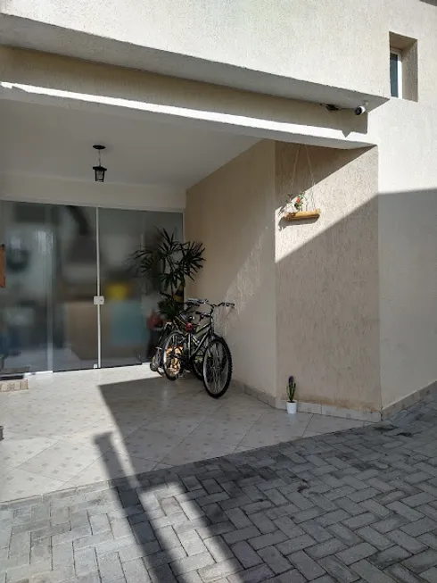 Foto 1 de Casa de Condomínio com 2 Quartos à venda, 78m² em Vila Suíssa, Mogi das Cruzes