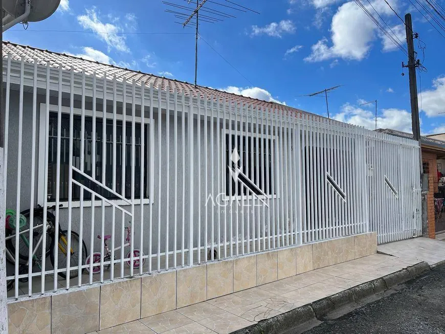 Foto 1 de Casa com 3 Quartos à venda, 61m² em Sitio Cercado, Curitiba
