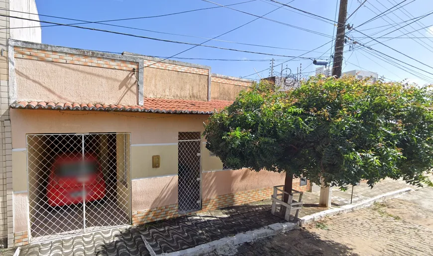 Foto 1 de Casa com 3 Quartos à venda, 190m² em Barro Vermelho, Natal