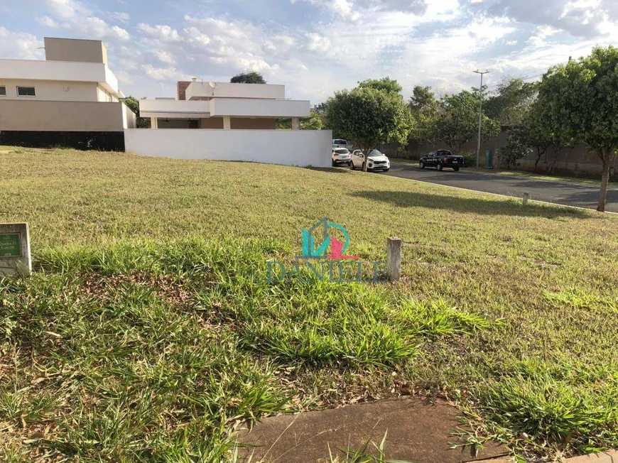 Foto 1 de Lote/Terreno à venda, 347m² em Condomínio Quinta das Tipuanas, Araraquara