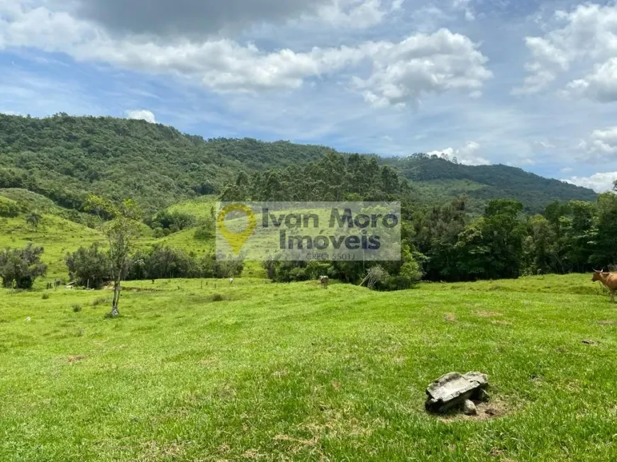 Foto 1 de Fazenda/Sítio à venda, 750000m² em Centro, Anitápolis