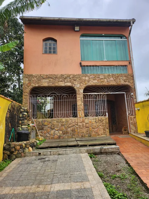 Foto 1 de Sobrado com 3 Quartos para alugar, 173m² em Esplanada dos Barreiros, São Vicente