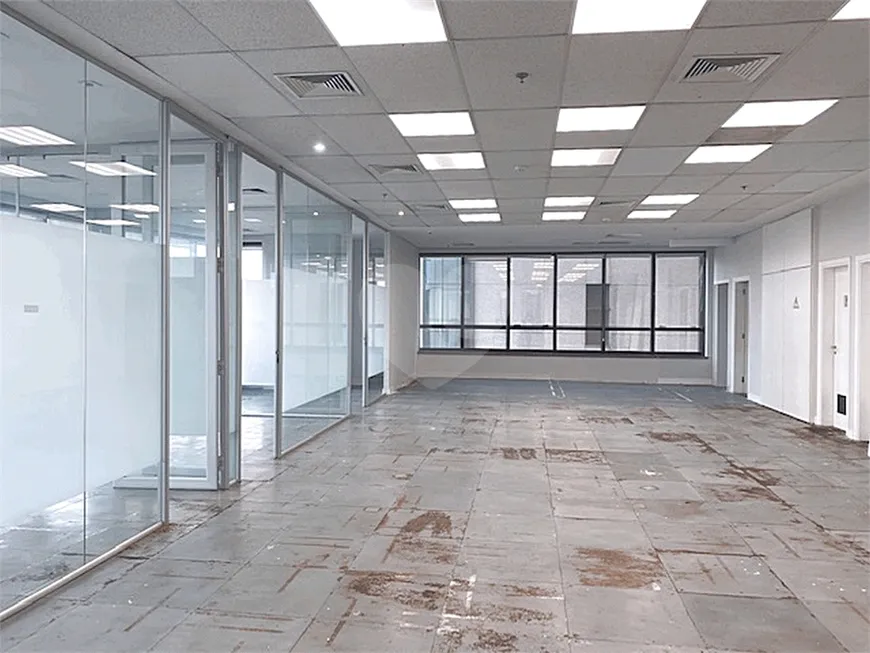 Foto 1 de Sala Comercial para alugar, 299m² em Vila Olímpia, São Paulo