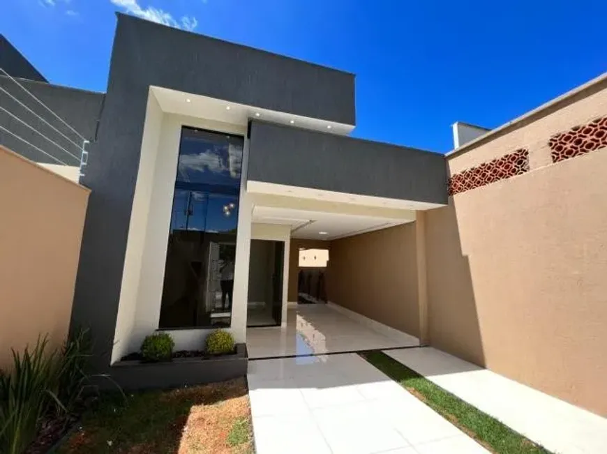 Foto 1 de Casa com 2 Quartos à venda, 90m² em Saguaçú, Joinville