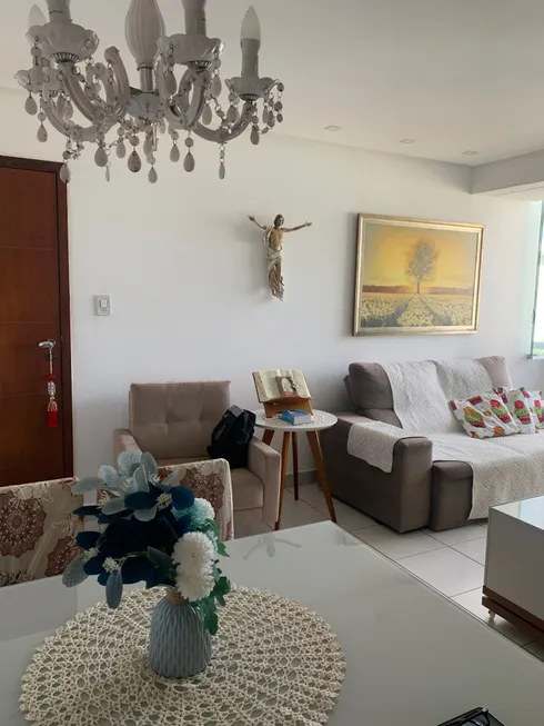 Foto 1 de Apartamento com 4 Quartos à venda, 130m² em Stella Maris, Salvador