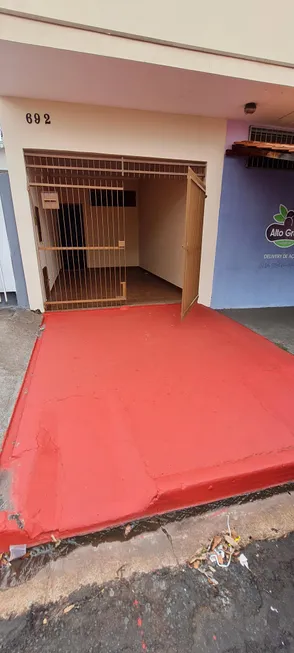 Foto 1 de Sobrado com 3 Quartos para alugar, 80m² em Jardim Maria Goretti, Ribeirão Preto