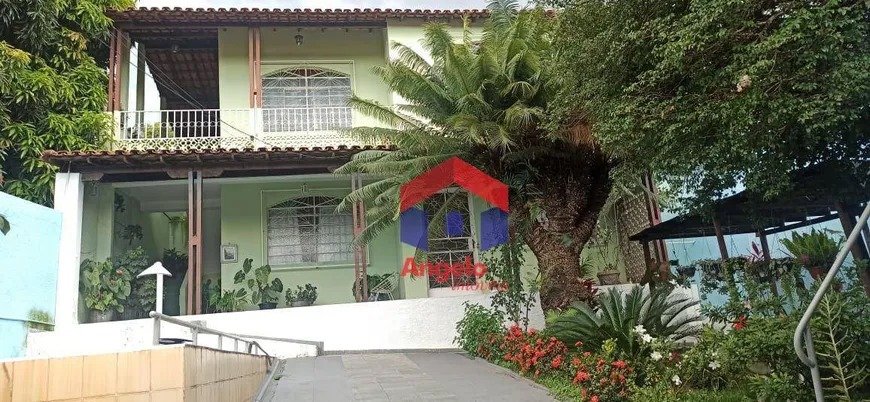 Foto 1 de Casa de Condomínio com 5 Quartos à venda, 360m² em São Benedito, Santa Luzia