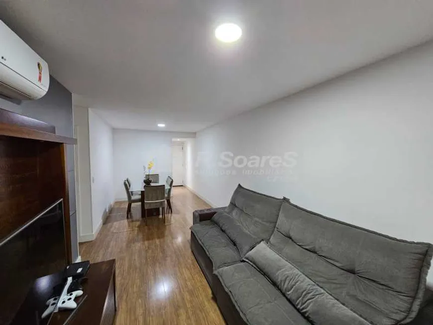 Foto 1 de Apartamento com 3 Quartos à venda, 79m² em Barra da Tijuca, Rio de Janeiro