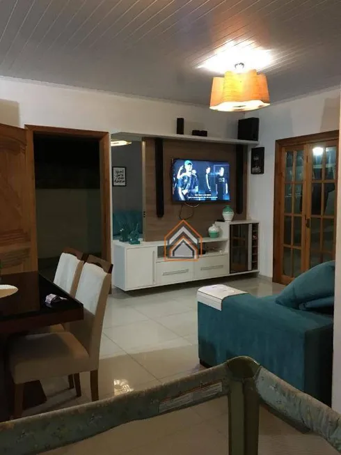 Foto 1 de Casa com 3 Quartos à venda, 70m² em Aparecida, Alvorada