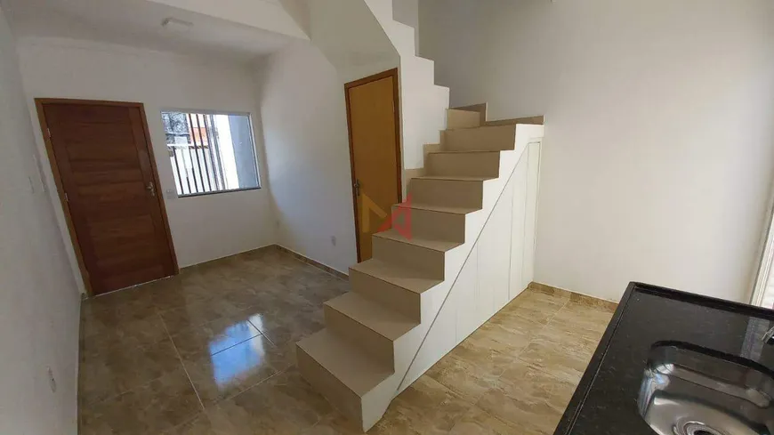 Foto 1 de Casa com 2 Quartos para alugar, 50m² em Normilia da Cunha, Vila Velha