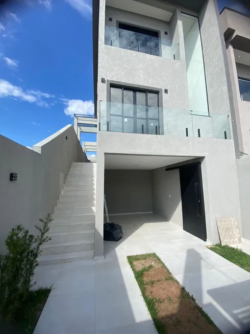 Foto 1 de Casa com 3 Quartos à venda, 143m² em Villas do Jaguari, Santana de Parnaíba