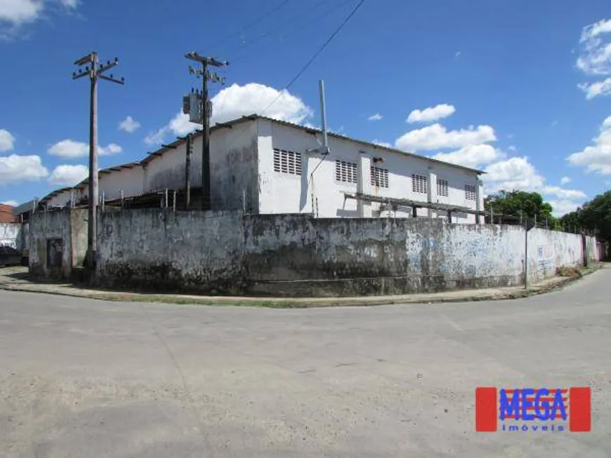 Foto 1 de Galpão/Depósito/Armazém para alugar, 1122m² em Cajazeiras, Fortaleza