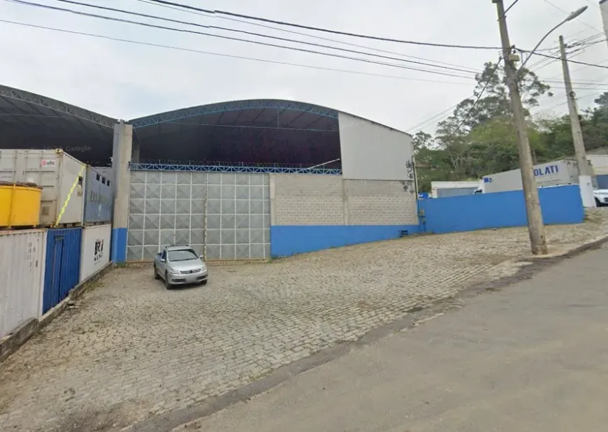 Foto 1 de Galpão/Depósito/Armazém para alugar, 758m² em Granja dos Cavaleiros, Macaé