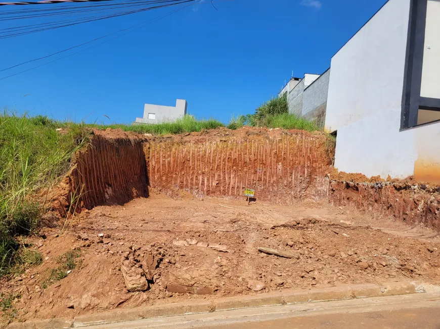 Foto 1 de Lote/Terreno à venda, 500m² em Botujuru, Mogi das Cruzes