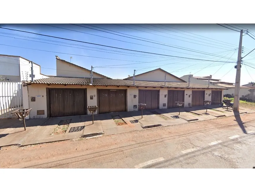 Foto 1 de Casa com 18 Quartos à venda, 524m² em Loteamento Solar Santa Rita, Goiânia