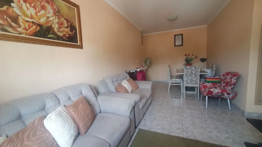Foto 1 de Apartamento com 2 Quartos à venda, 102m² em Marapé, Santos