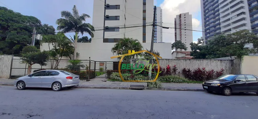 Foto 1 de Apartamento com 3 Quartos à venda, 130m² em Casa Forte, Recife