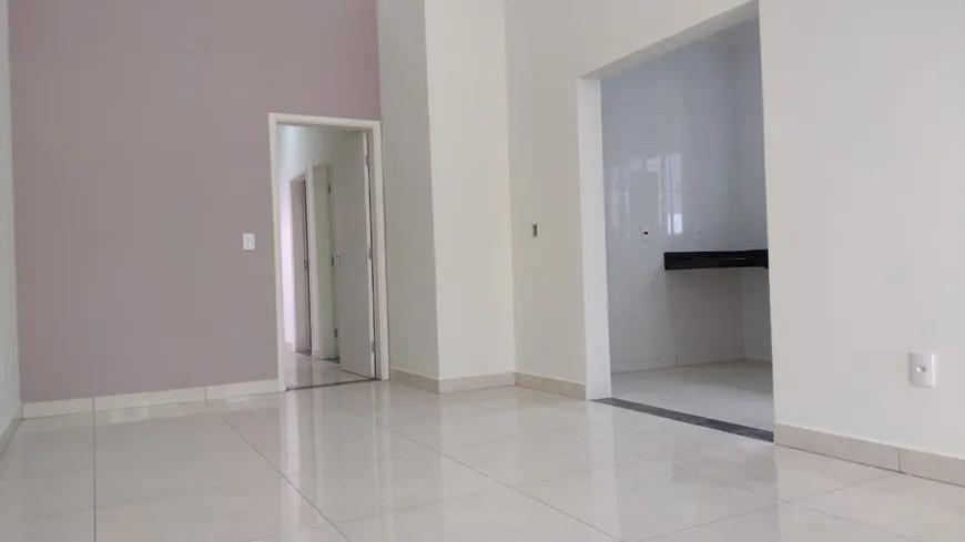 Foto 1 de Casa com 3 Quartos à venda, 110m² em Jardim Residencial Nova Veneza, Indaiatuba