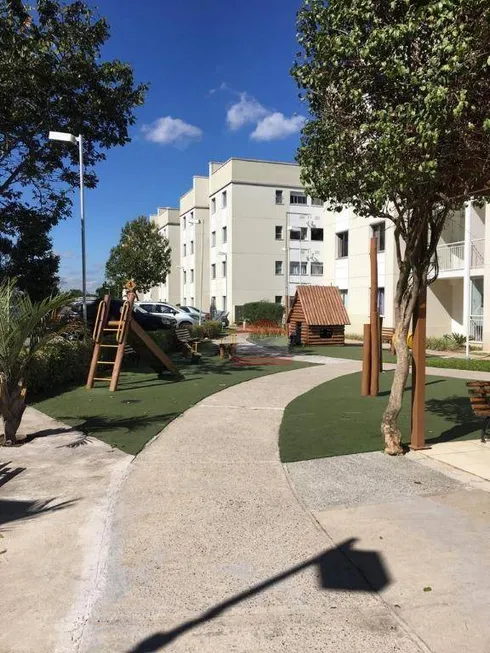 Foto 1 de Apartamento com 2 Quartos à venda, 52m² em Jardim Monte Santo, Cotia