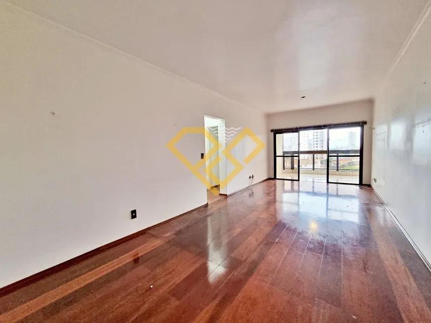 Foto 1 de Apartamento com 2 Quartos à venda, 150m² em Ponta da Praia, Santos