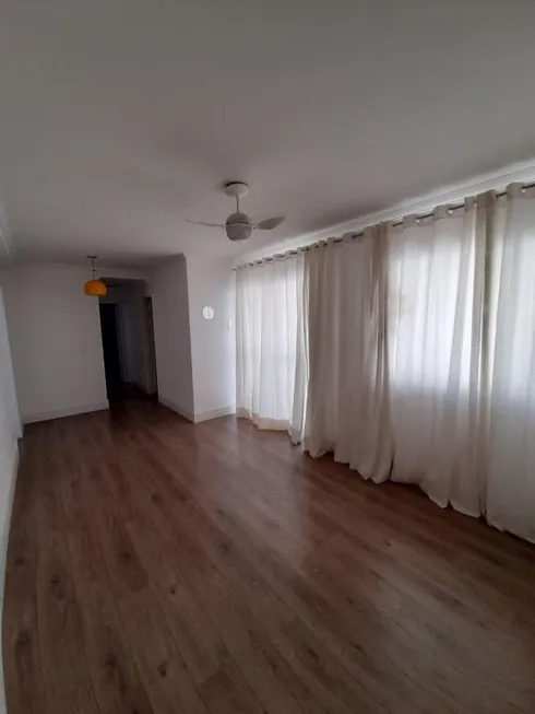 Foto 1 de Apartamento com 3 Quartos para alugar, 69m² em Jardim Aurélia, Campinas