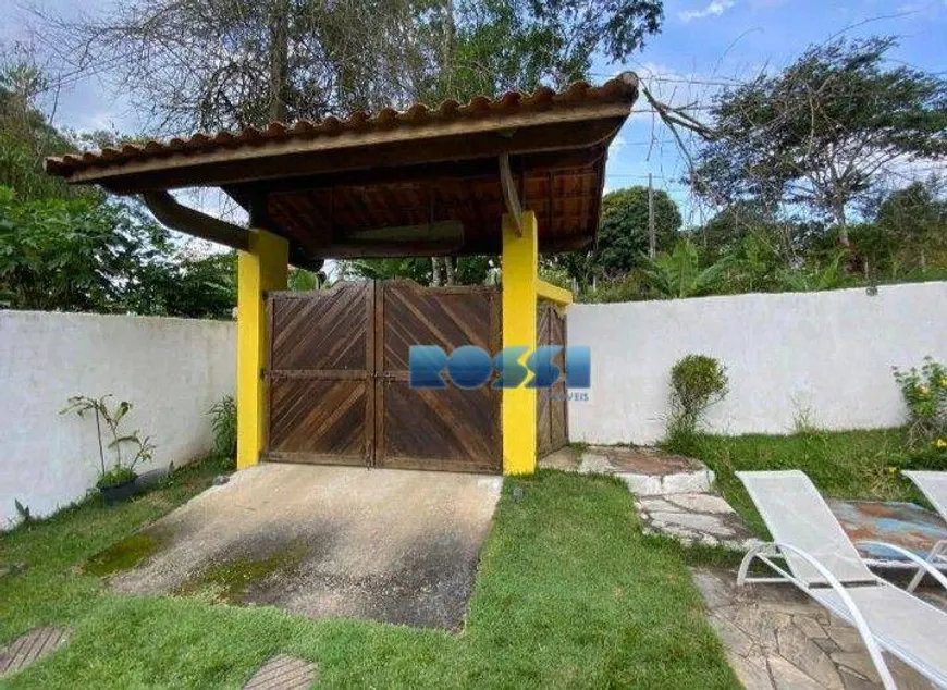 Foto 1 de Fazenda/Sítio com 3 Quartos à venda, 260m² em Pouso Alegre, Santa Isabel