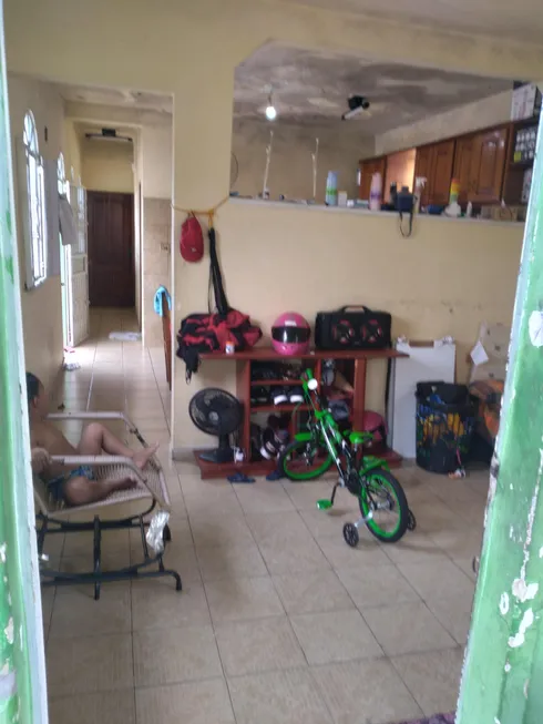 Foto 1 de Casa com 6 Quartos à venda, 120m² em São Raimundo, Manaus