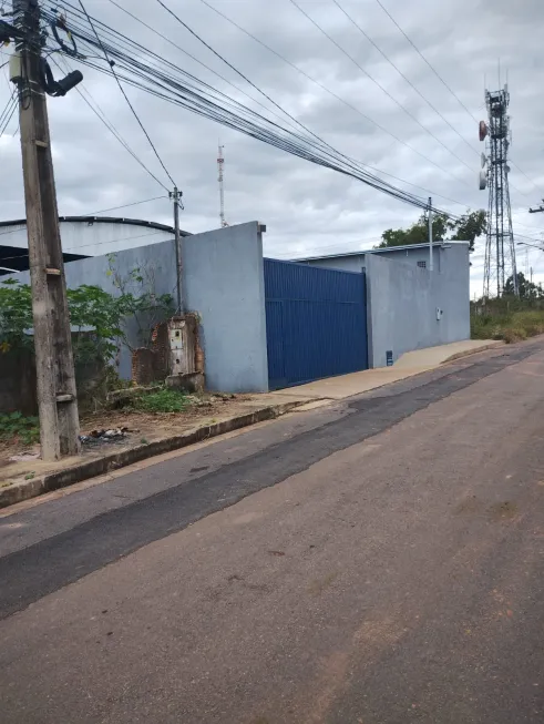 Foto 1 de Galpão/Depósito/Armazém à venda, 409m² em Centro, João Pinheiro