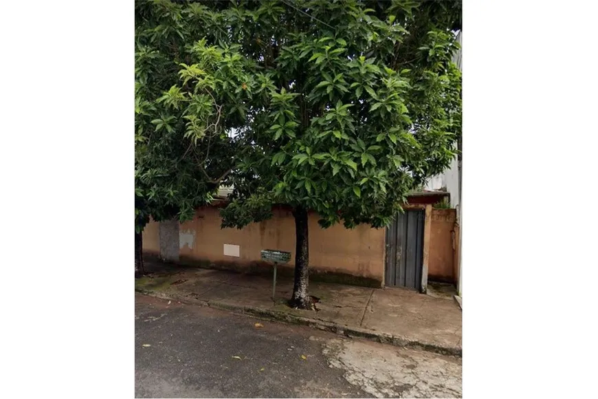 Foto 1 de Lote/Terreno à venda, 360m² em Copacabana, Uberlândia