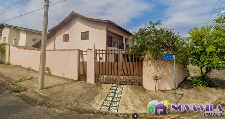 Foto 1 de Casa com 4 Quartos à venda, 250m² em Jardim Cruzeiro do Sul, Jaguariúna