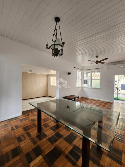 Foto 1 de Casa com 4 Quartos à venda, 102m² em Centro, Florianópolis