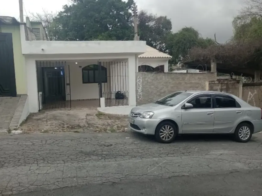 Foto 1 de Casa com 2 Quartos à venda, 102m² em Parque Casa de Pedra, São Paulo