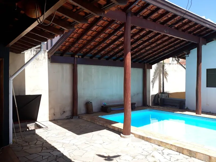 Foto 1 de Casa com 3 Quartos à venda, 180m² em Vila Nova Paulista, Bauru