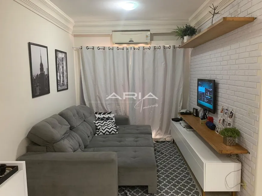 Foto 1 de Apartamento com 3 Quartos à venda, 70m² em Residencial do Lago, Londrina
