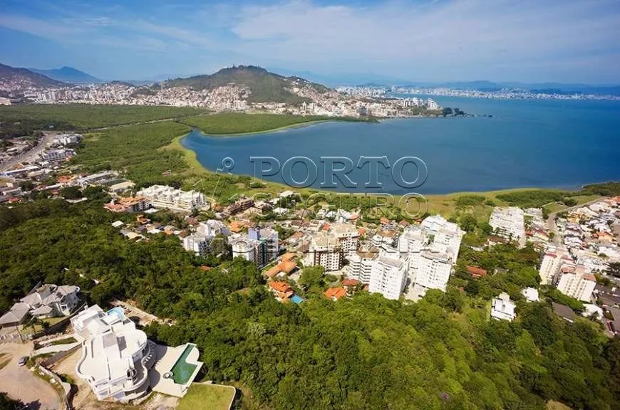 Foto 1 de Casa com 6 Quartos à venda, 2000m² em Joao Paulo, Florianópolis