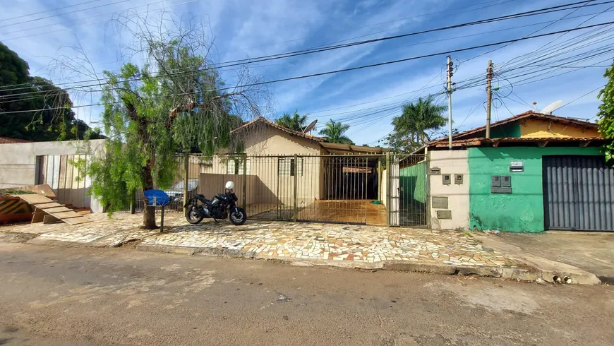 Foto 1 de Casa com 3 Quartos à venda, 300m² em Jardim Europa, Goiânia